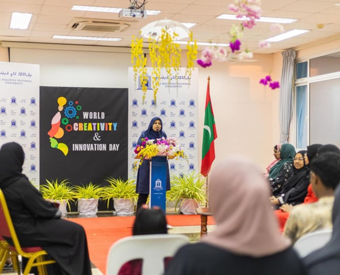 Dr. Asiyath Mohamed Didi innaugrating the event