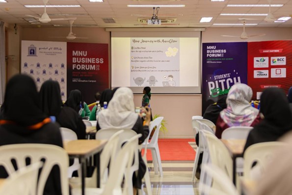 Students, entrepreneurs, institutions and community members share the HC learning environment during the Forum.